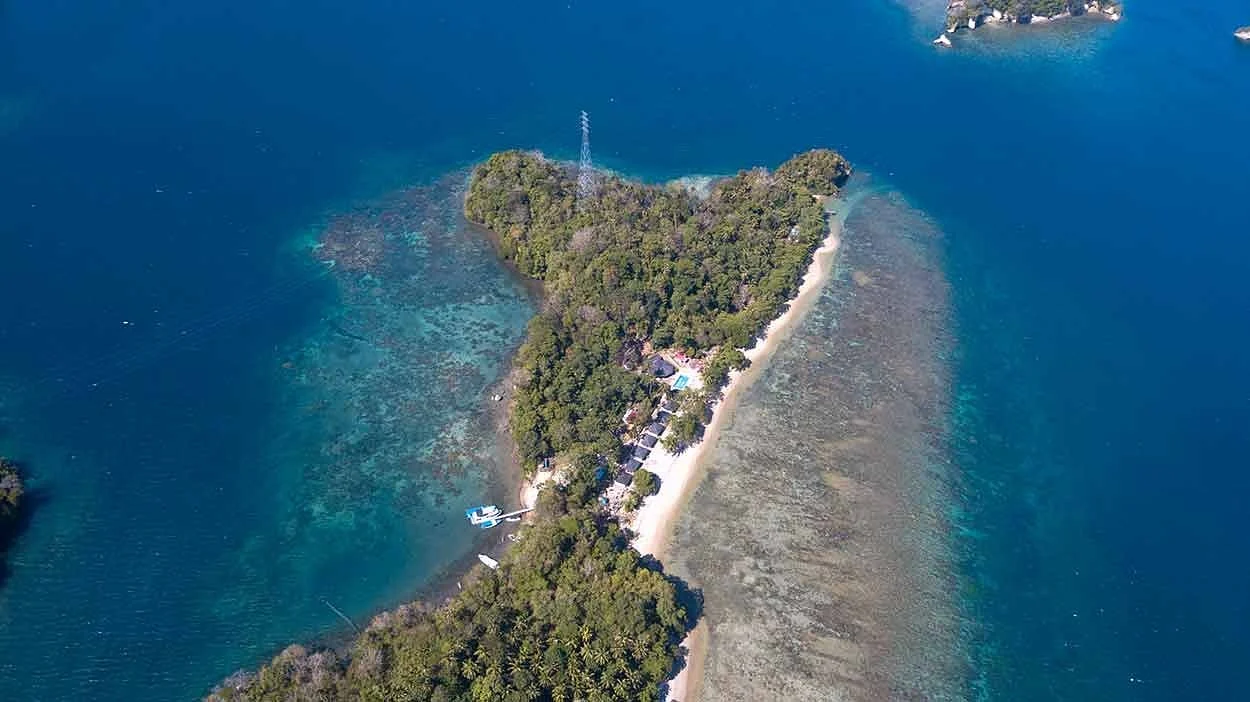 White Sands Beach Resort Lembeh, North Sulawesi