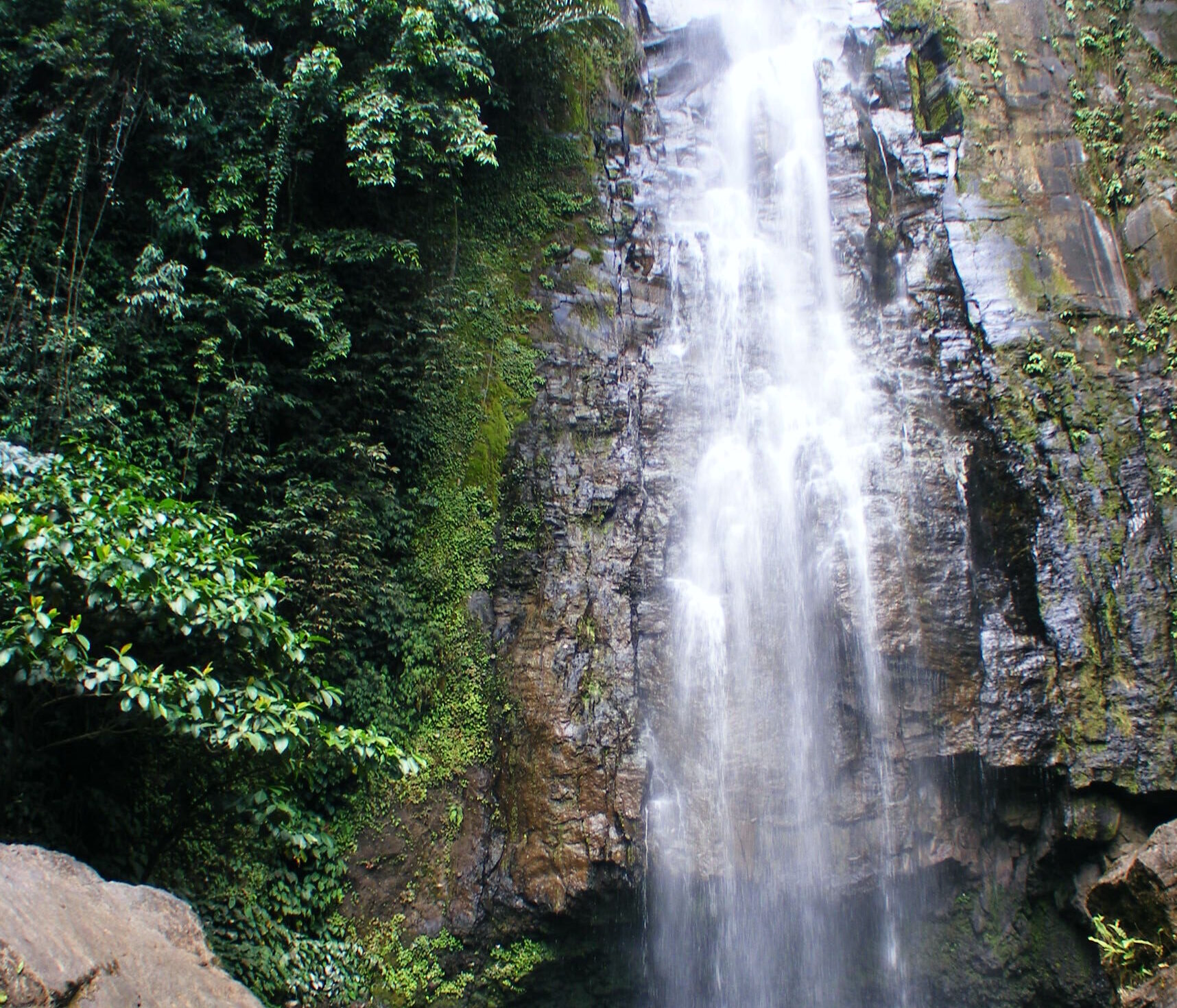 Tunan Waterfall in North Sulawesi